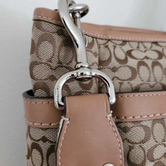 Coach Vintage Bag - Picture 6 of 16